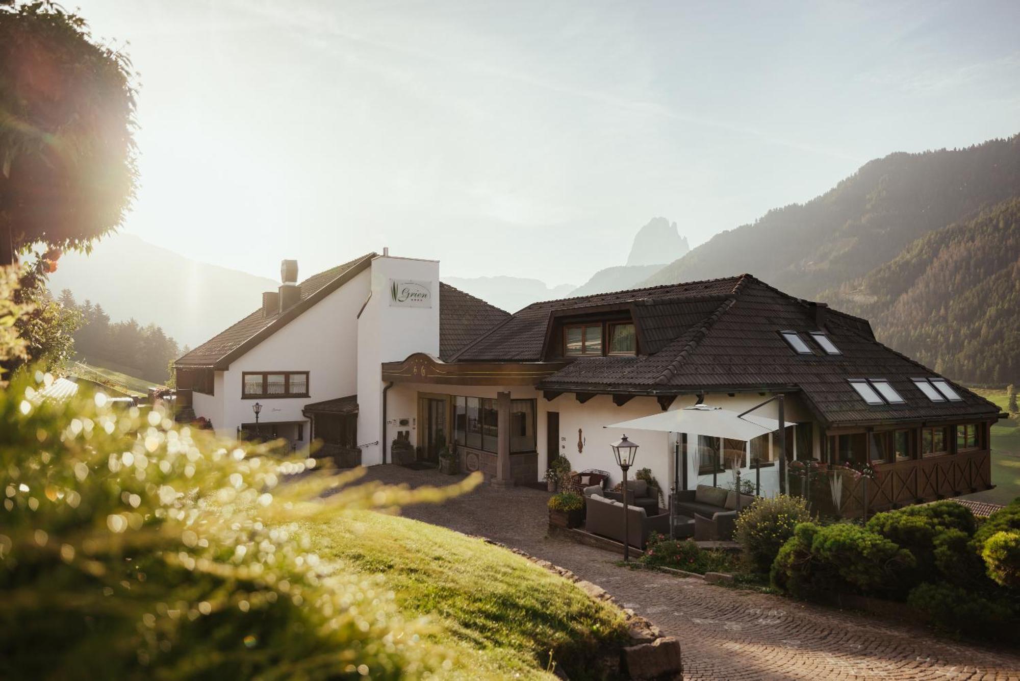 Hotel Grien Ortisei Extérieur photo