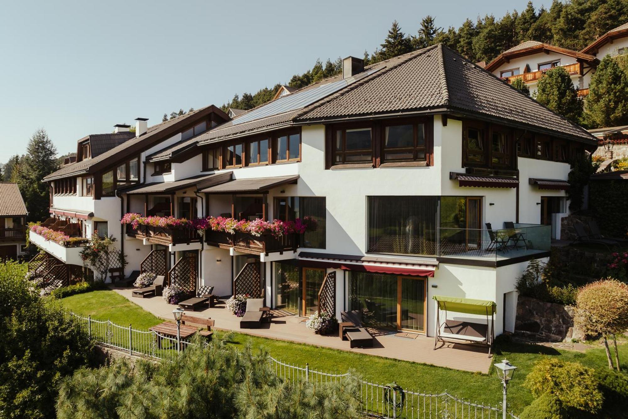 Hotel Grien Ortisei Extérieur photo